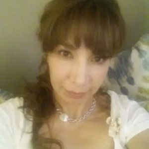 Meet your Posher, Ana